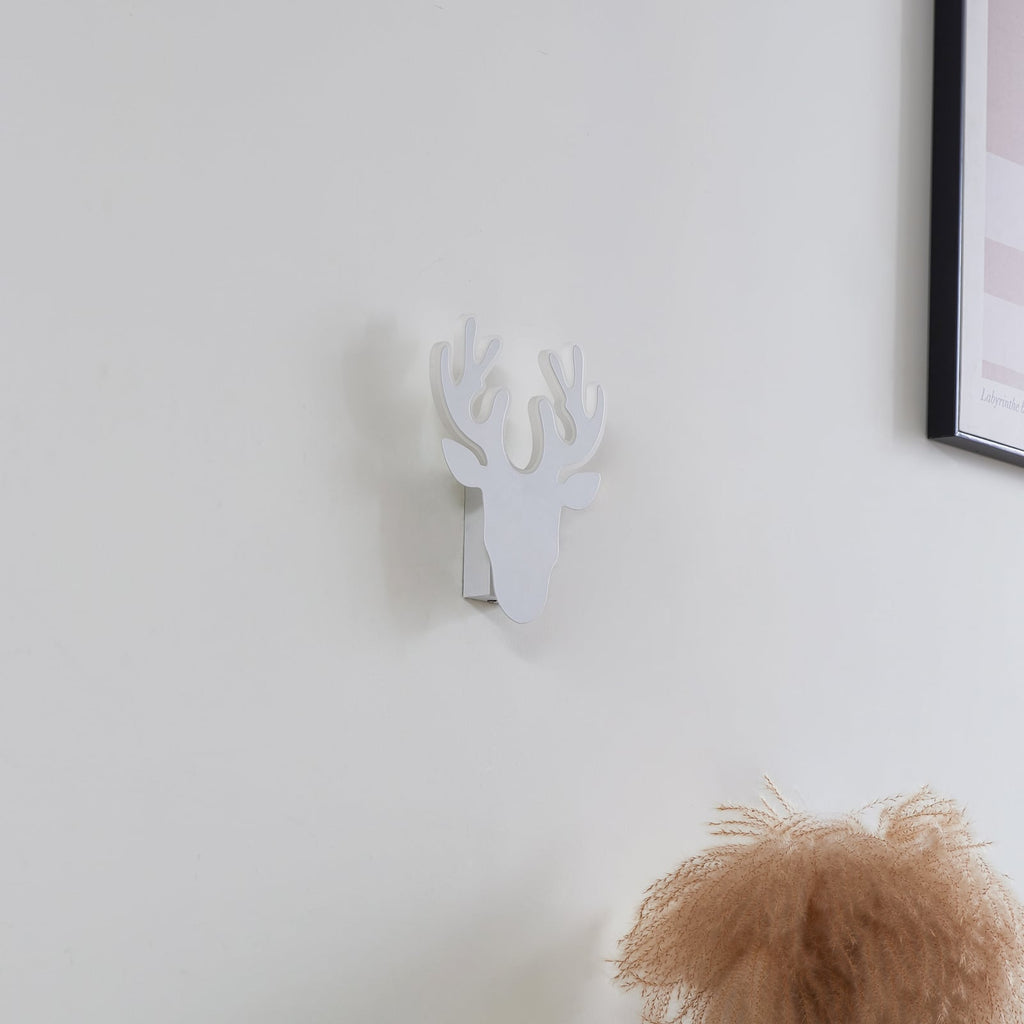 LED vegglampe Hirvi reinsdyr hvit jern detalj