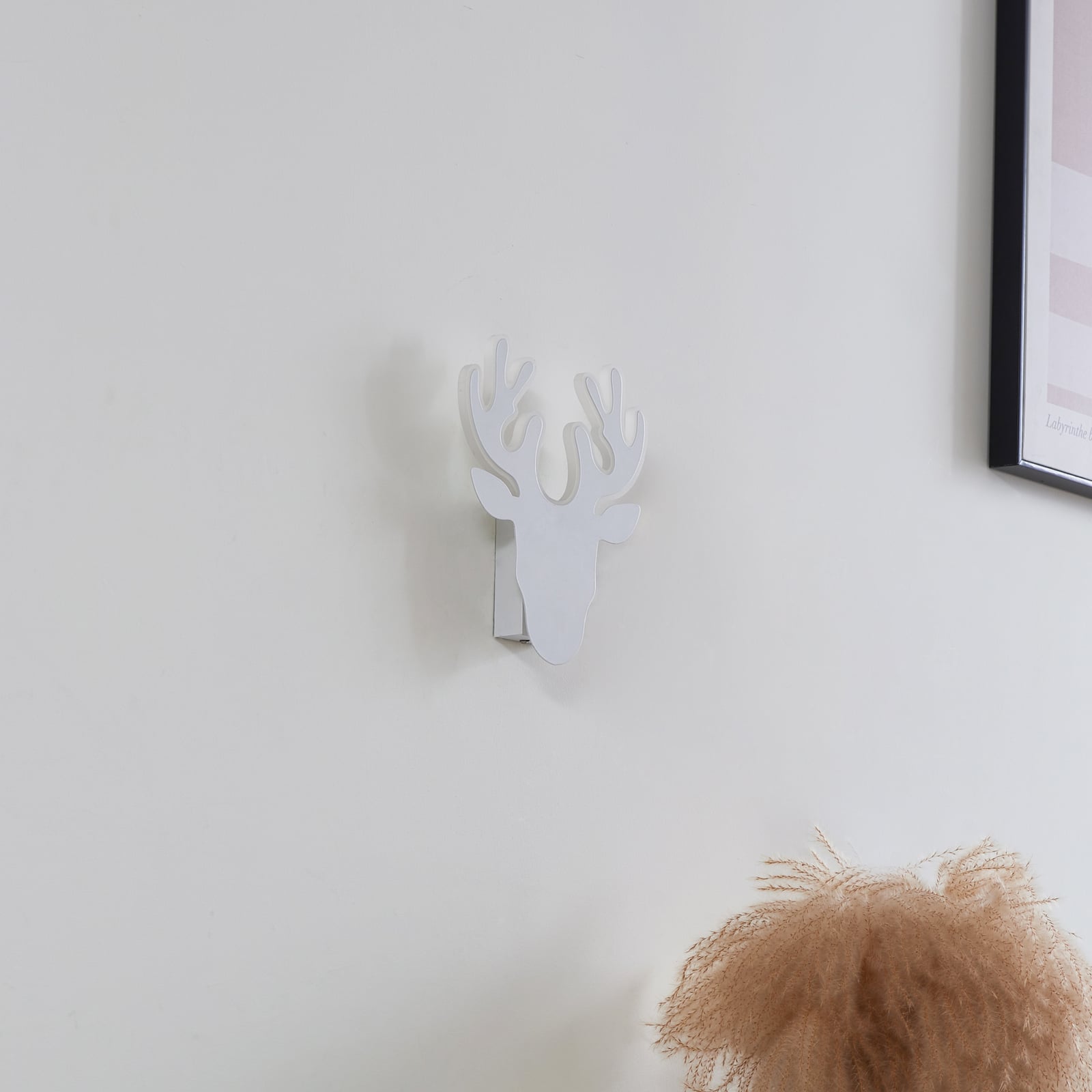 LED vegglampe Hirvi reinsdyr hvit jern detalj