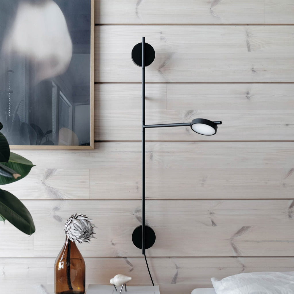 LED vegglampe Igram 2-lys dimbar svart 94 cm høy arm rotert