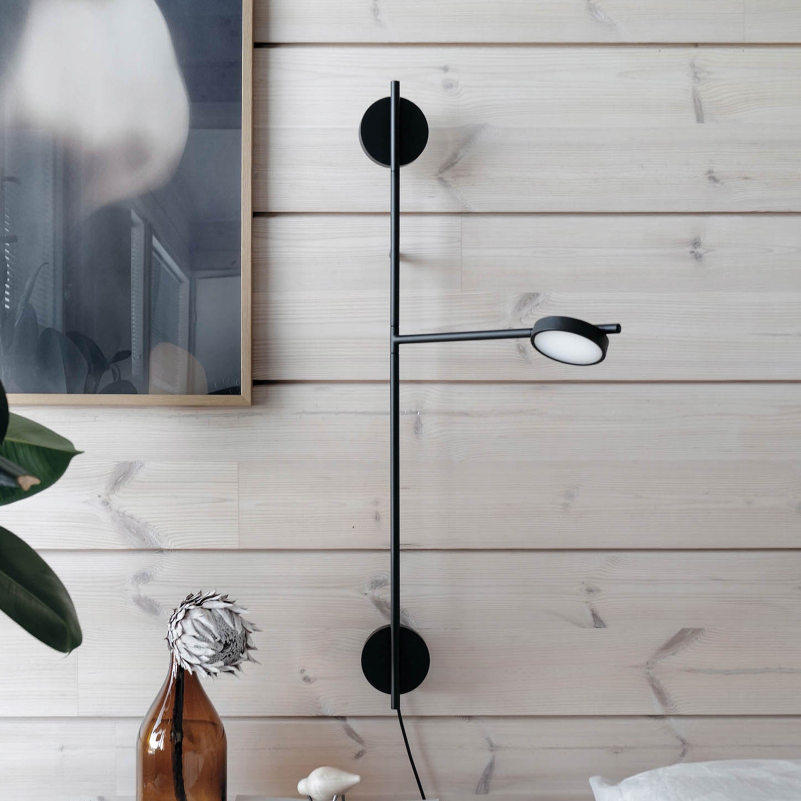 LED vegglampe Igram 2-lys dimbar svart 94 cm høy forfra