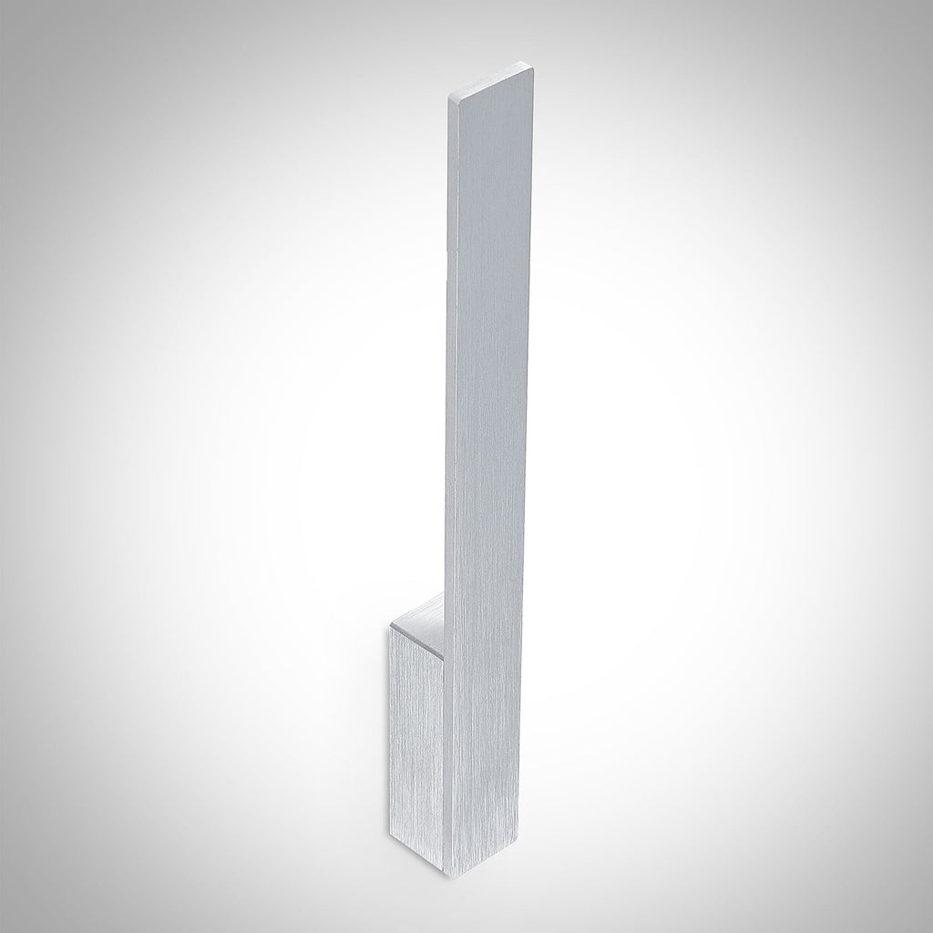 LED vegglampe Ivano aluminium børstet 43 cm montert på vegg