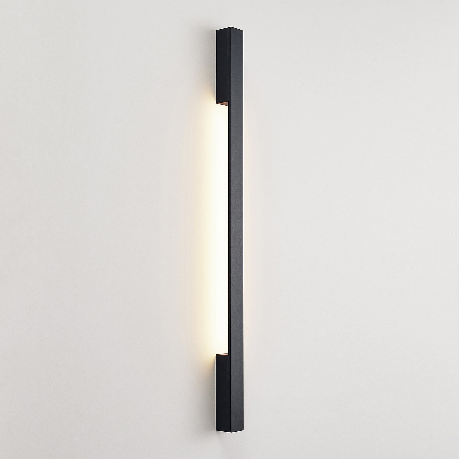 LED vegglampe Ivano indirekte lys svart 91 cm montert
