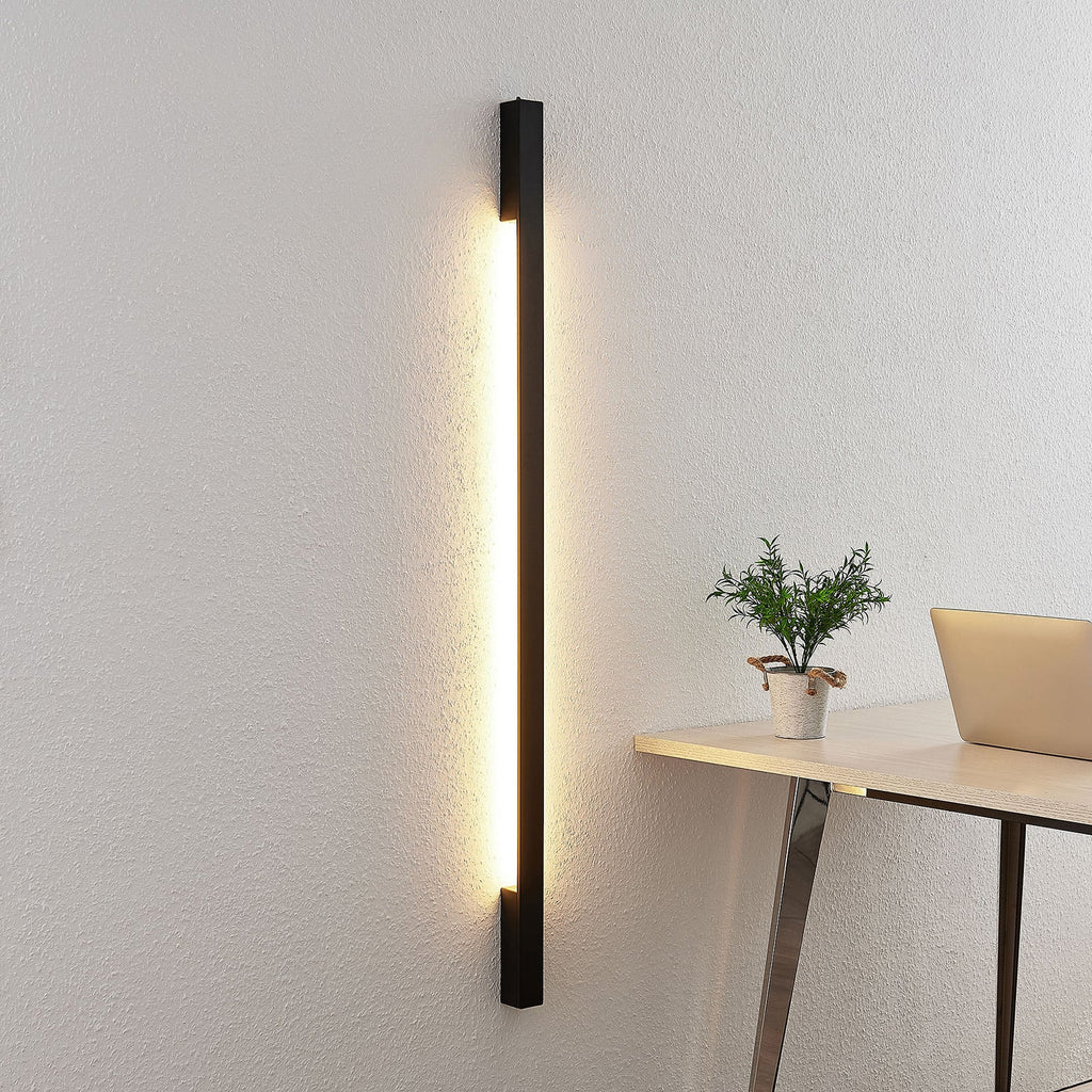 LED vegglampe Ivano svart aluminium 130 cm bakside