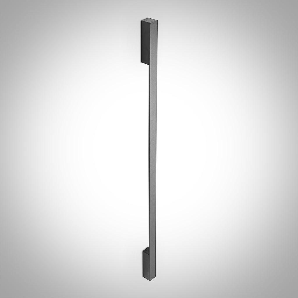 LED vegglampe Ivano svart aluminium 130 cm lysprojeksjon på vegg