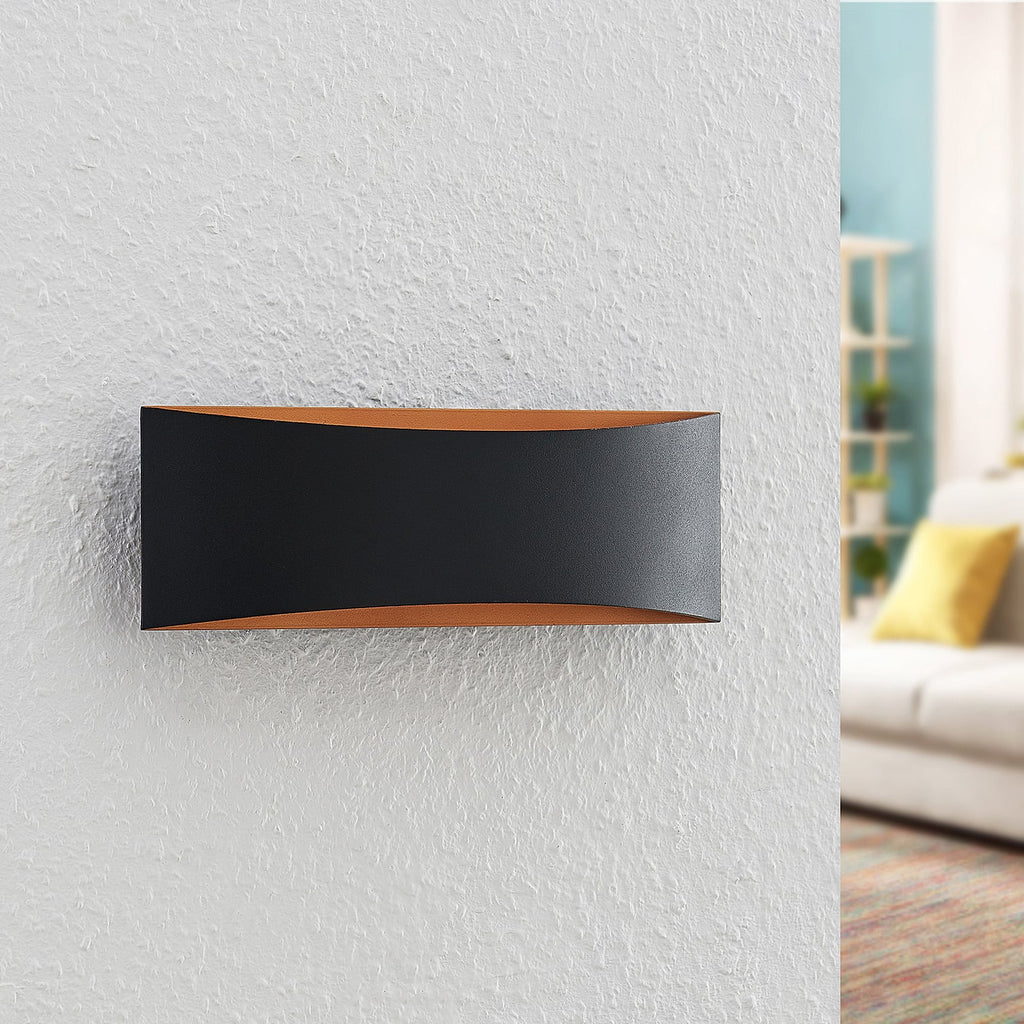 LED vegglampe Jelle opp og ned svart/gull detalj
