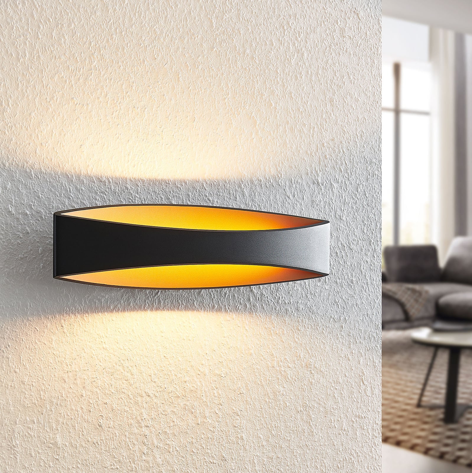 LED vegglampe Jelle opp og ned svart/gull forfra
