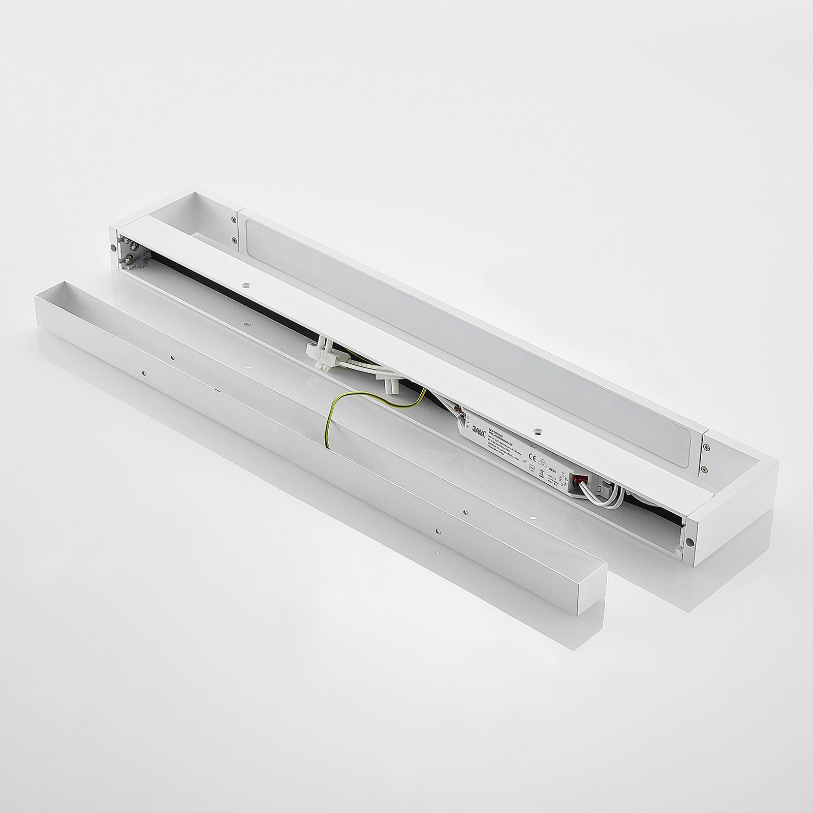 LED vegglampe Jora svingbar hvit 60 cm IP44 17W installasjon