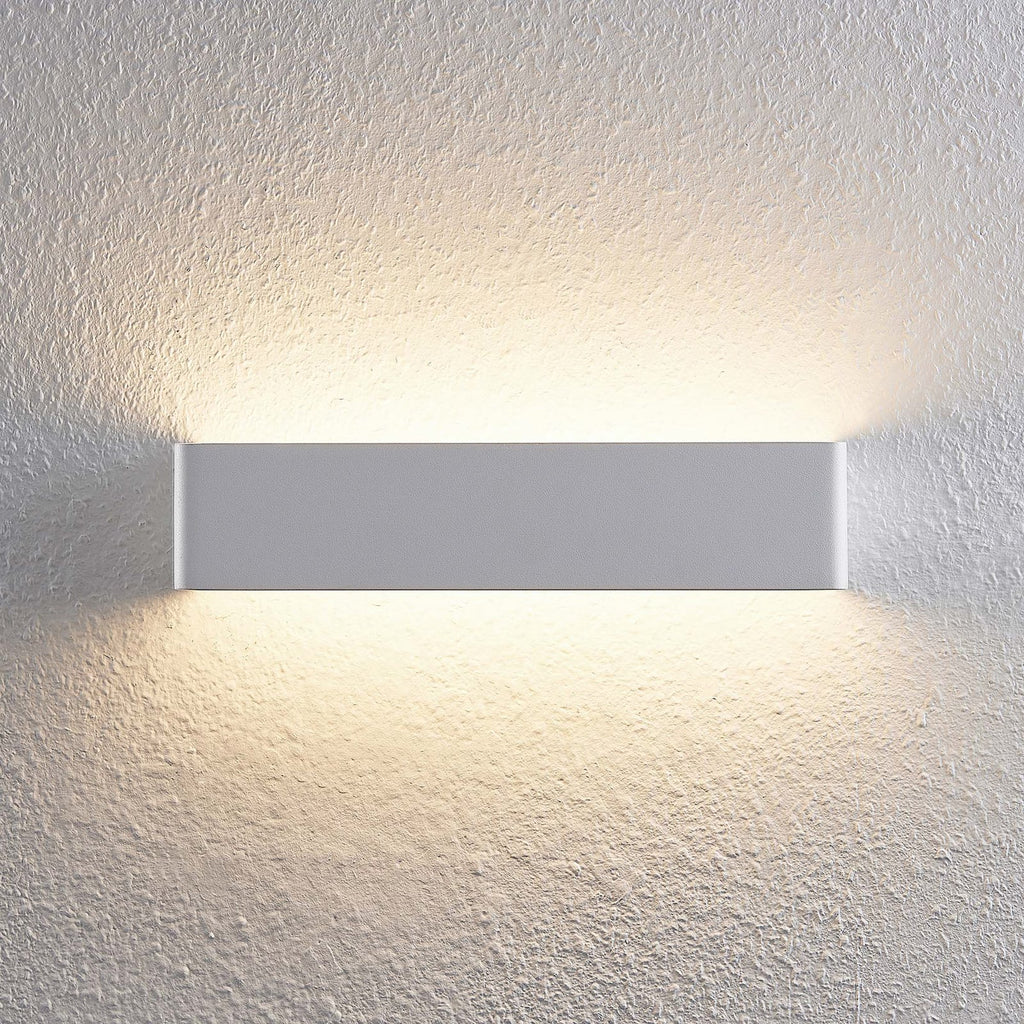 LED vegglampe Karam opp og ned dimbar hvit montert på vegg