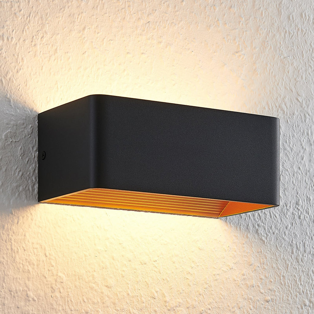 LED vegglampe Karam opp og ned svart/gull detalj