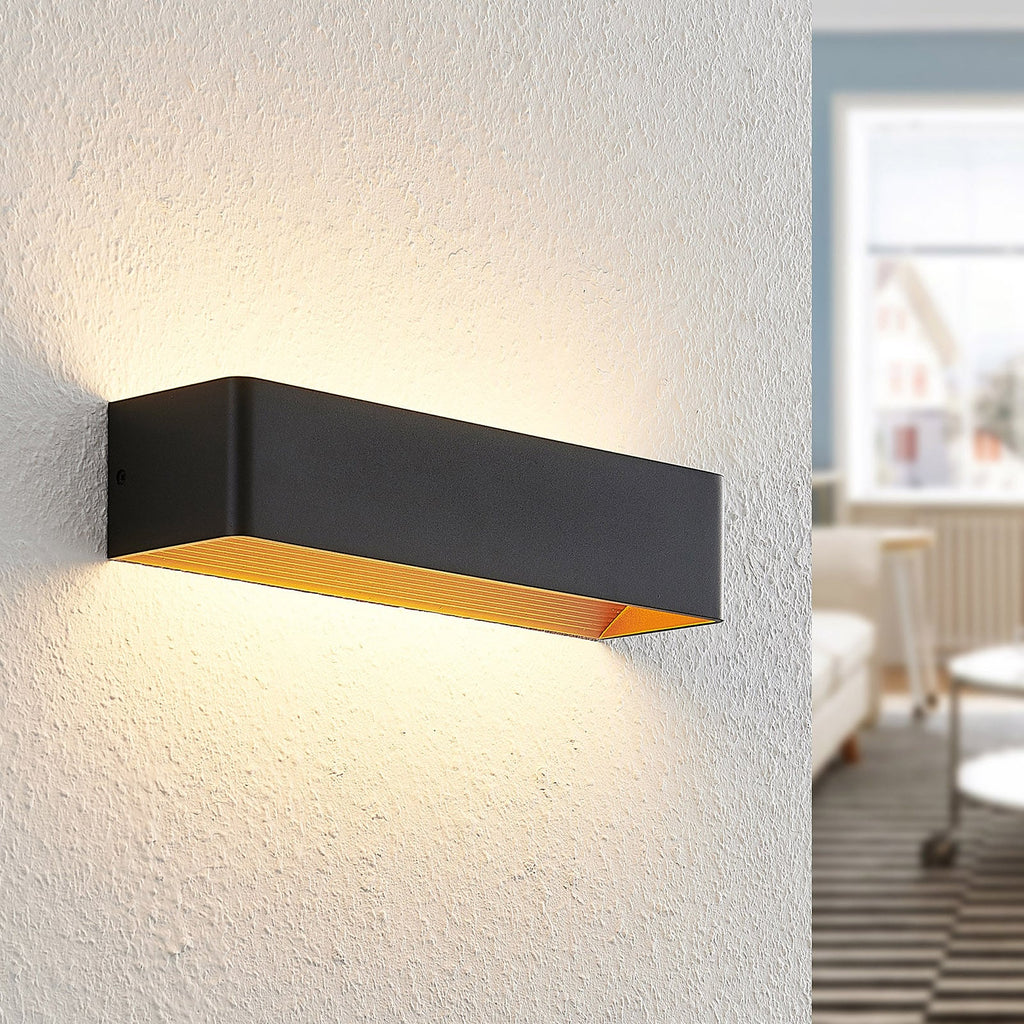 LED vegglampe Karam opp og ned svart/gull forfra