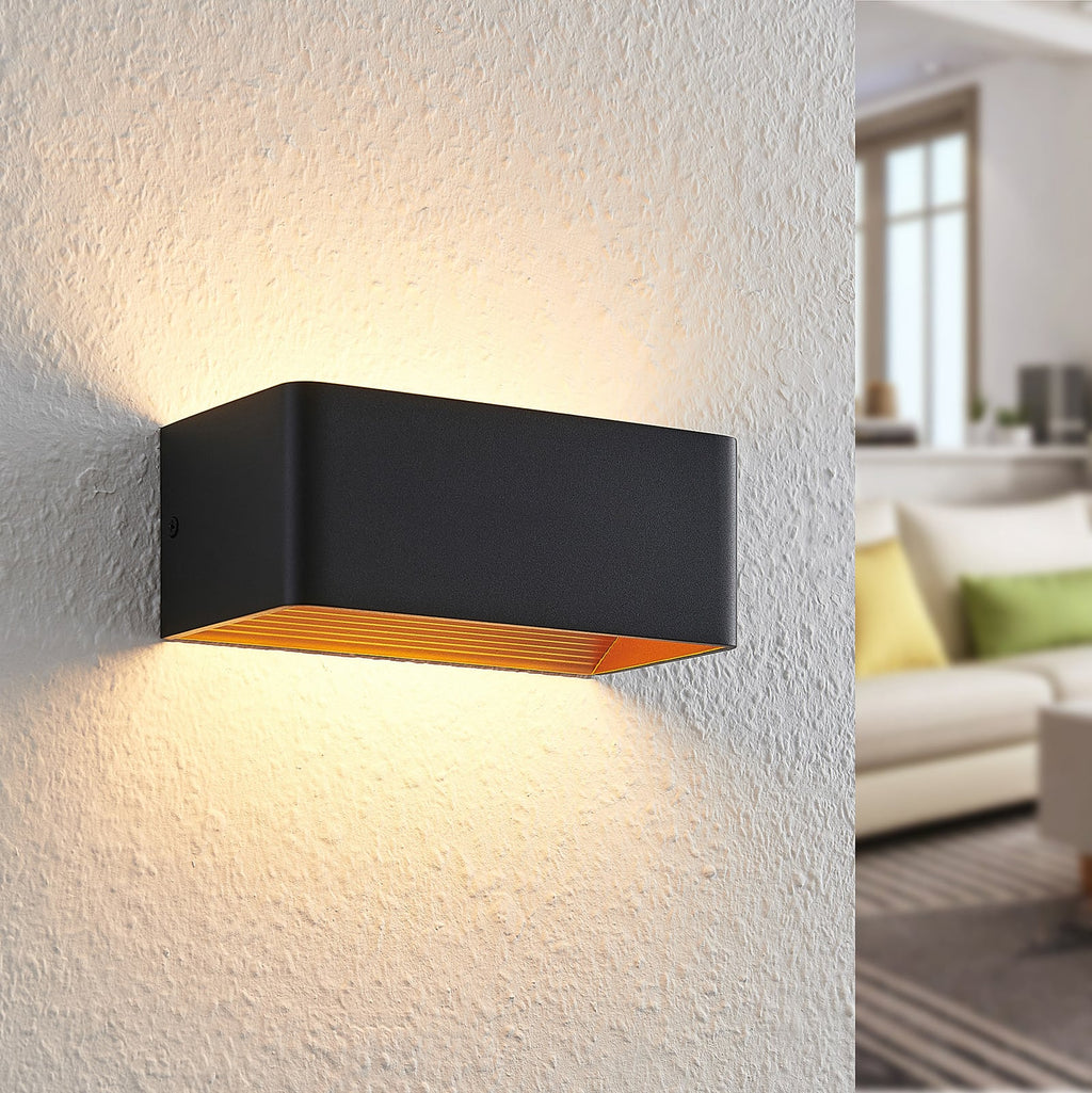 LED vegglampe Karam opp og ned svart/gull front