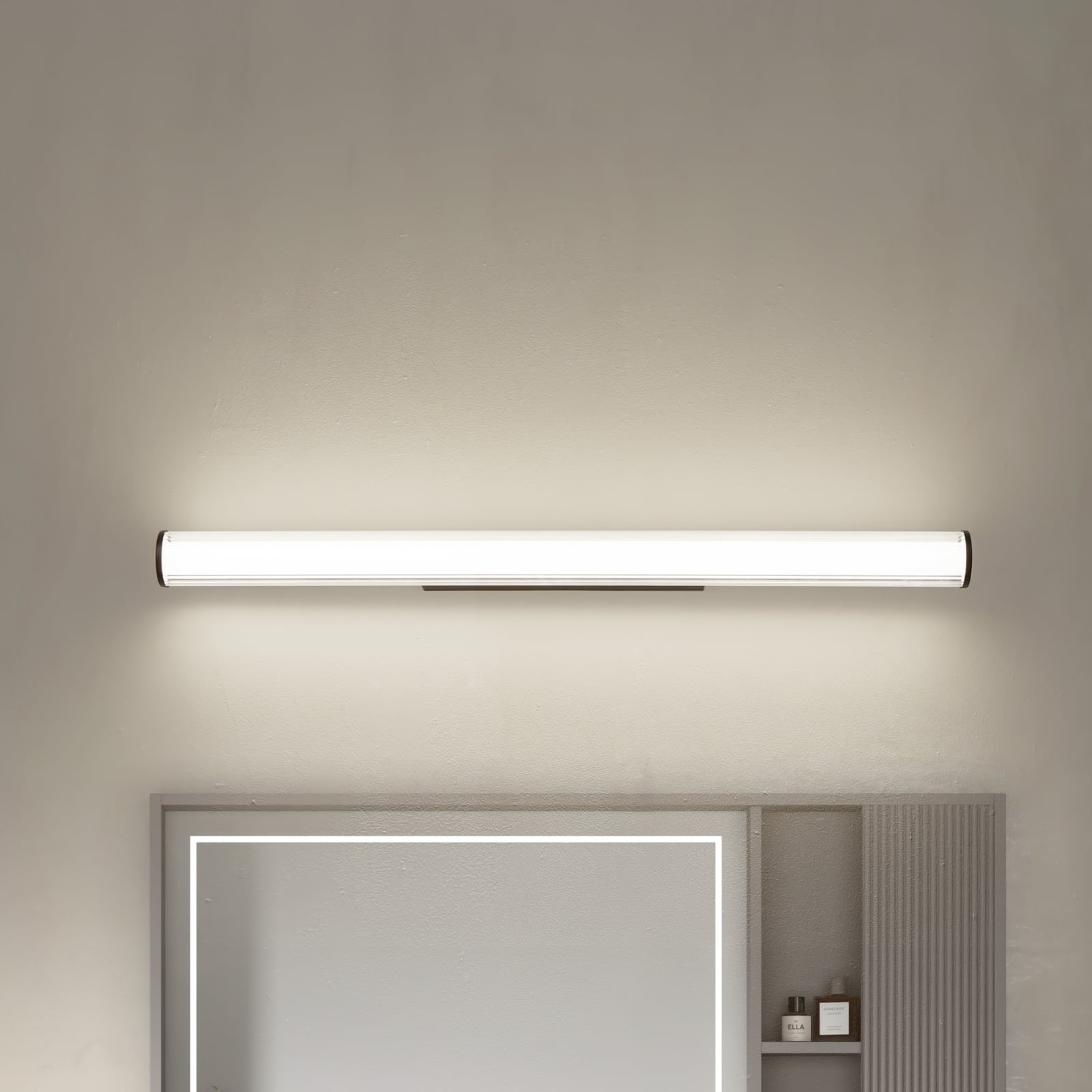 LED-vegglampe Kirka svart stål 90 cm front