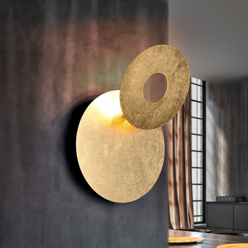 LED vegglampe Leano rund blende gull indirekte lys Ø18 cm forfra