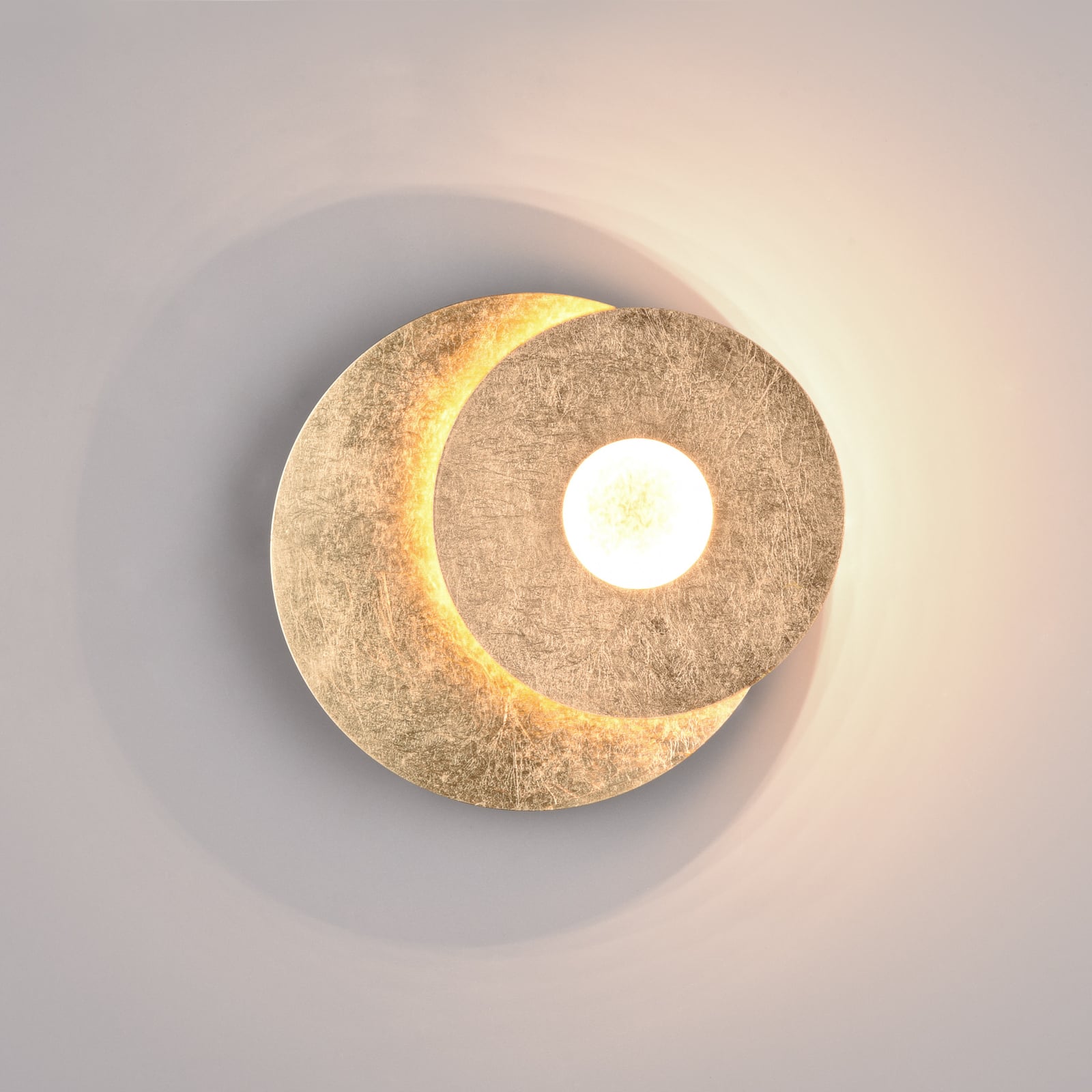 LED vegglampe Leano rund blende gull indirekte lys Ø18 cm lysdetalj