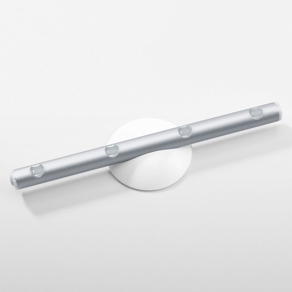 LED vegglampe LEDSTIXX aluminium batteridrevet 22 cm sølv montert
