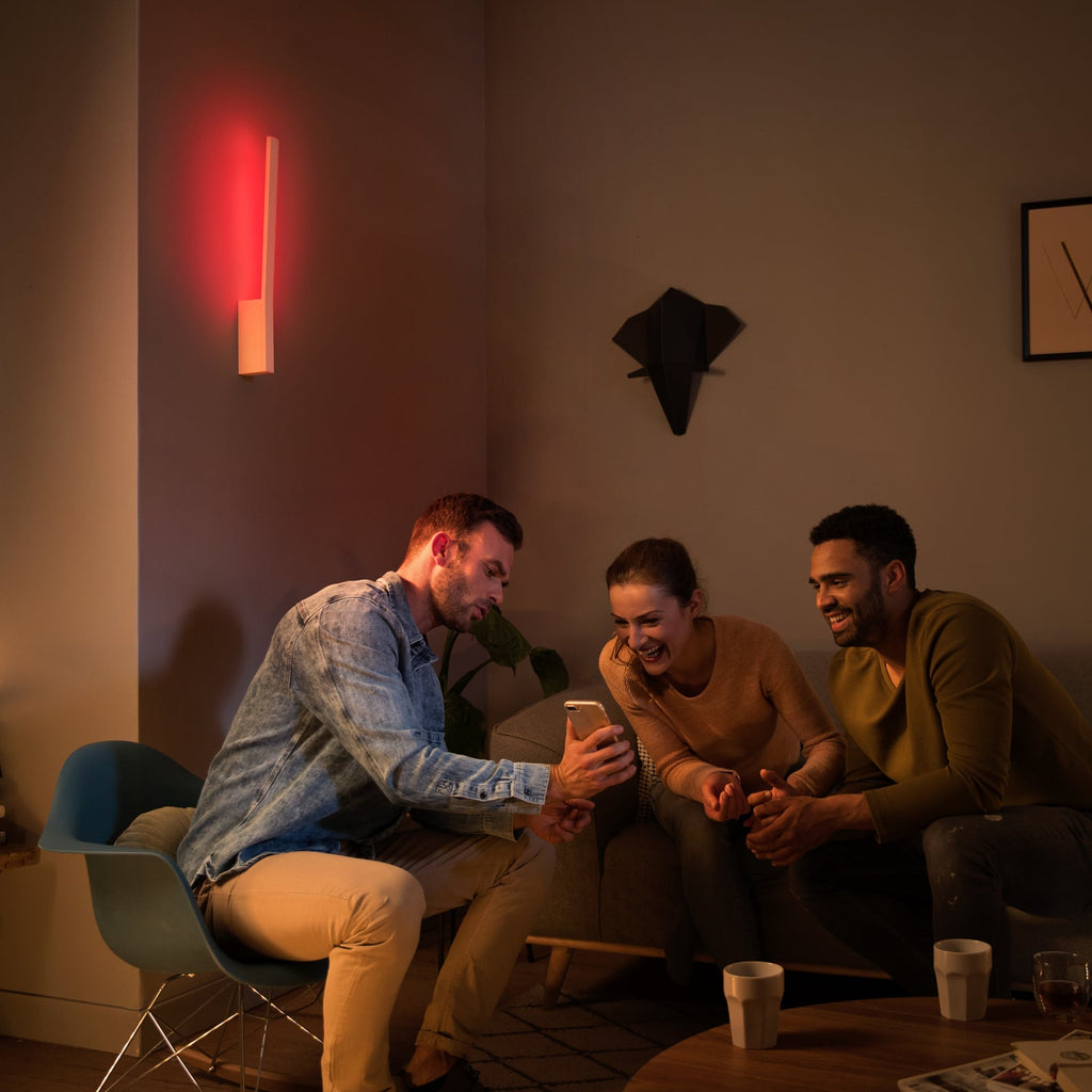 LED vegglampe Liane RGBW dimbar Bluetooth Zigbee hvit med Philips Hue Bridge