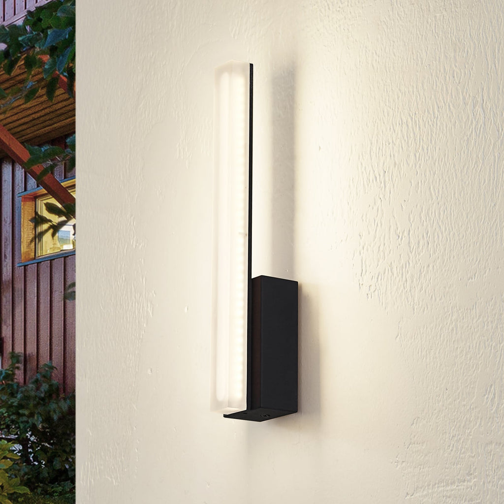 LED vegglampe Lisana svart vertikal 32 cm forfra