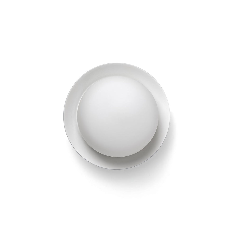 LED vegglampe May hvit glass og stål foran