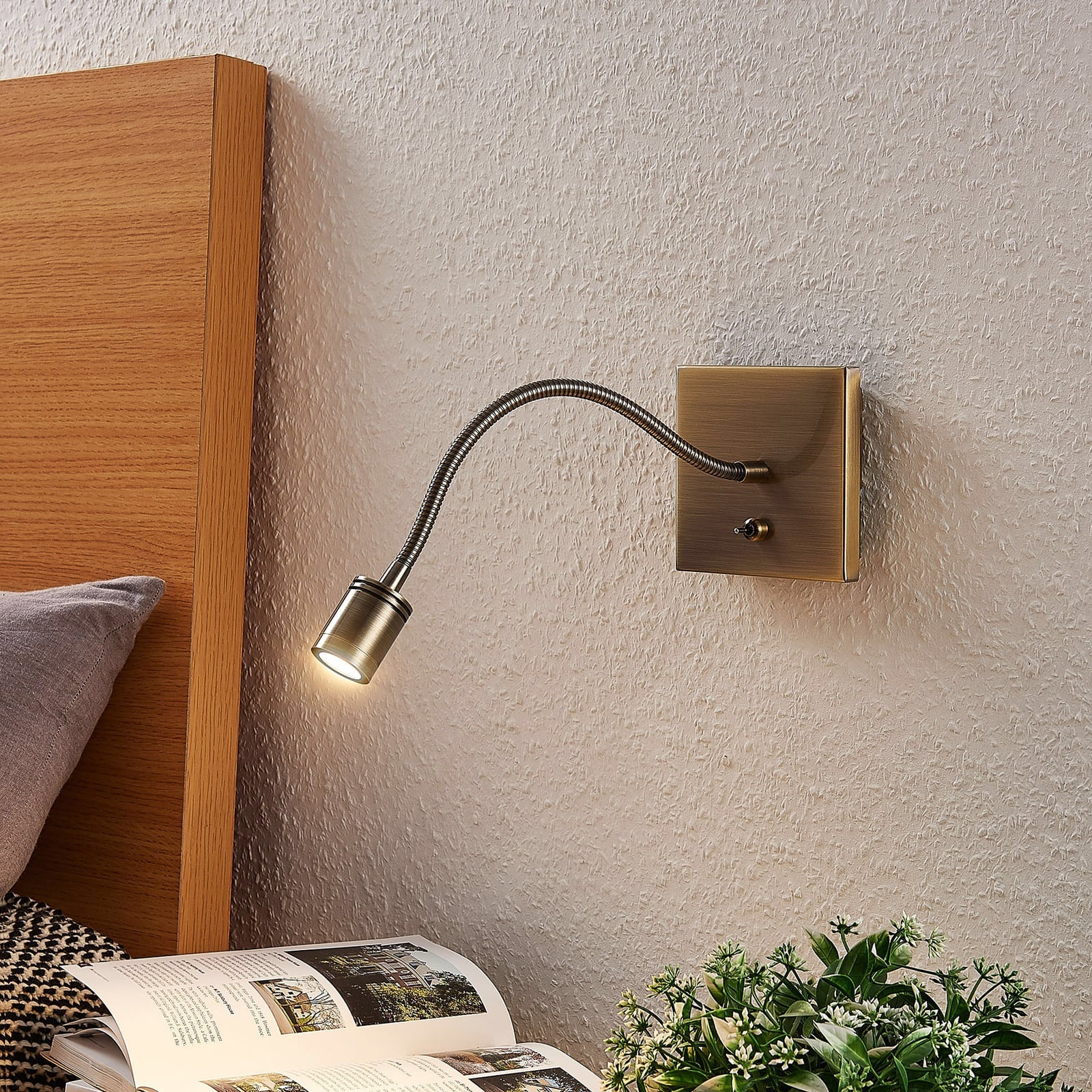 LED vegglampe Mayar leselampe messing bakside
