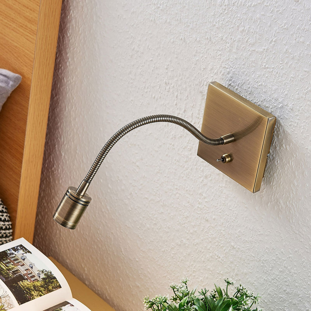 LED vegglampe Mayar leselampe messing fleksibel 11 cm strømbryter