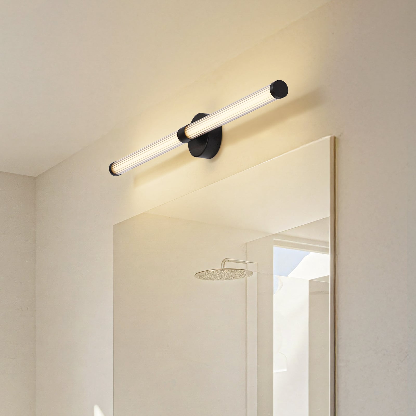 LED vegglampe Melisa svart 90 cm CCT IP44 bakside