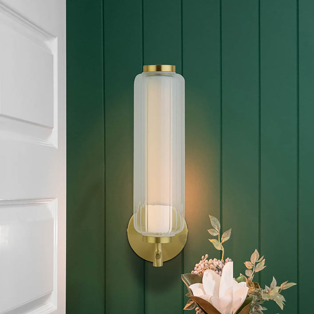 LED vegglampe Mod dimbar messingfarget glass og stål forfra