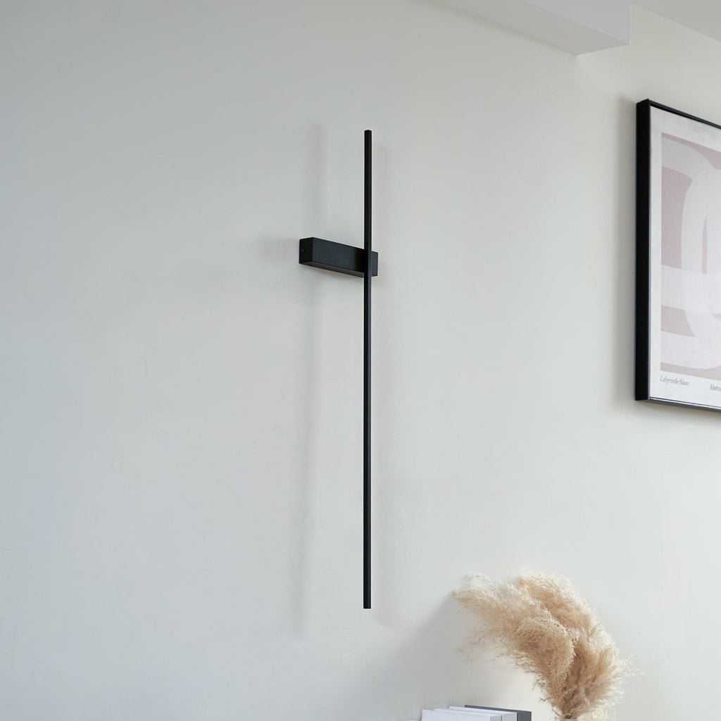 LED vegglampe Natsumi svart aluminium 90 cm detalj av lampehode