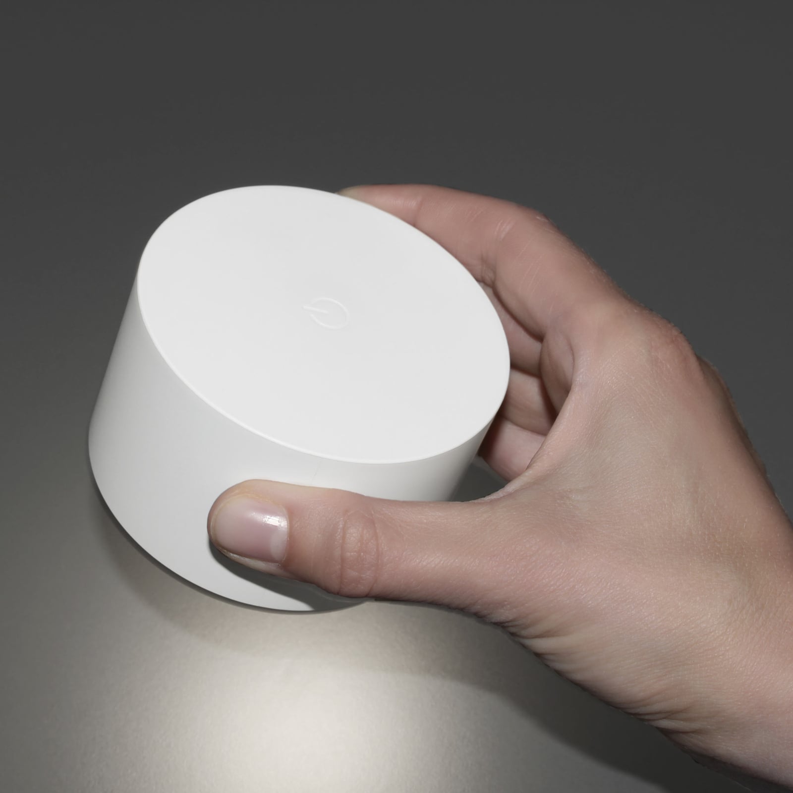 Montert LED vegglampe oppladbar CCT dimbar med magnet hvit - FH Lighting