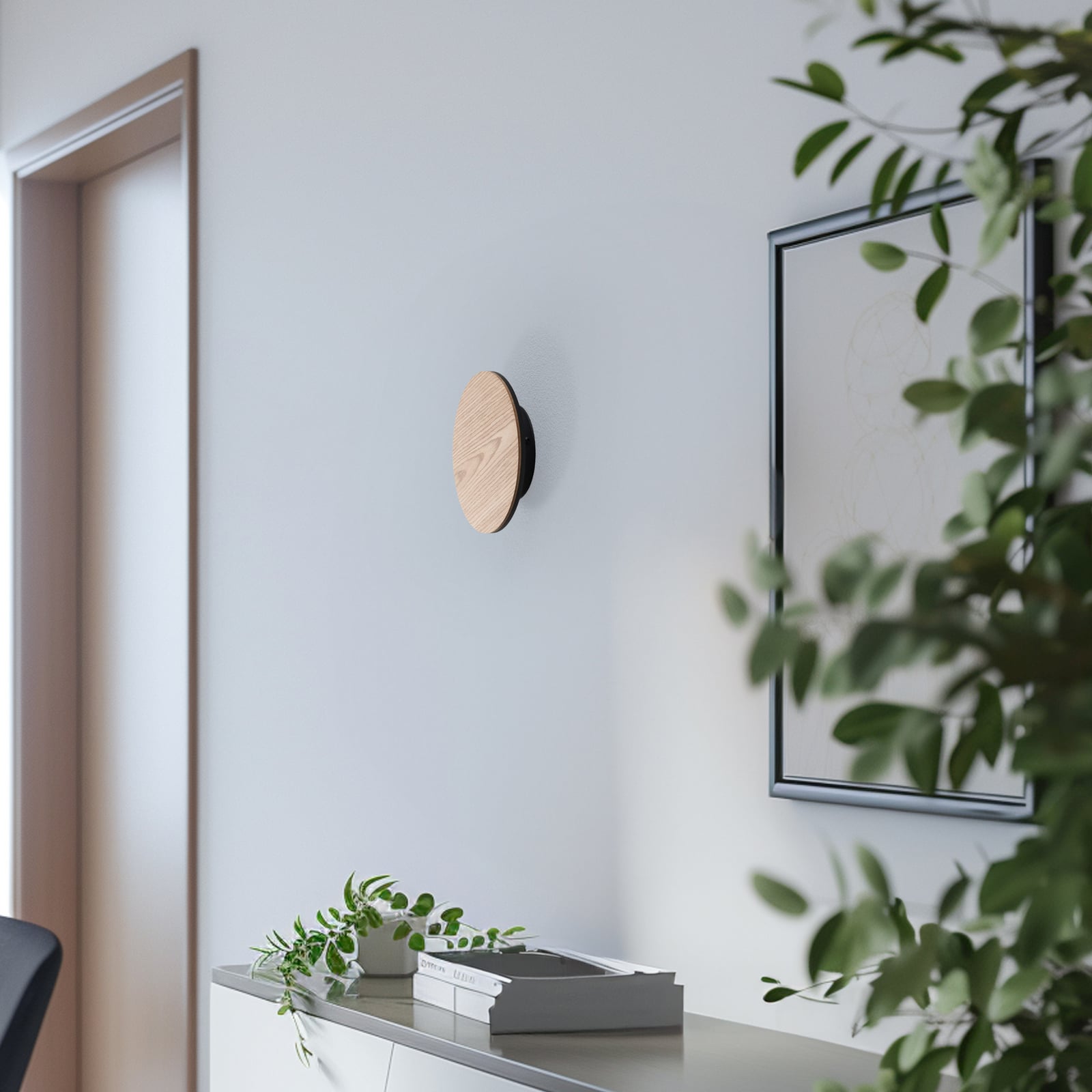 Detalj av trefront på LED vegglampe Orios tre indirekte lys