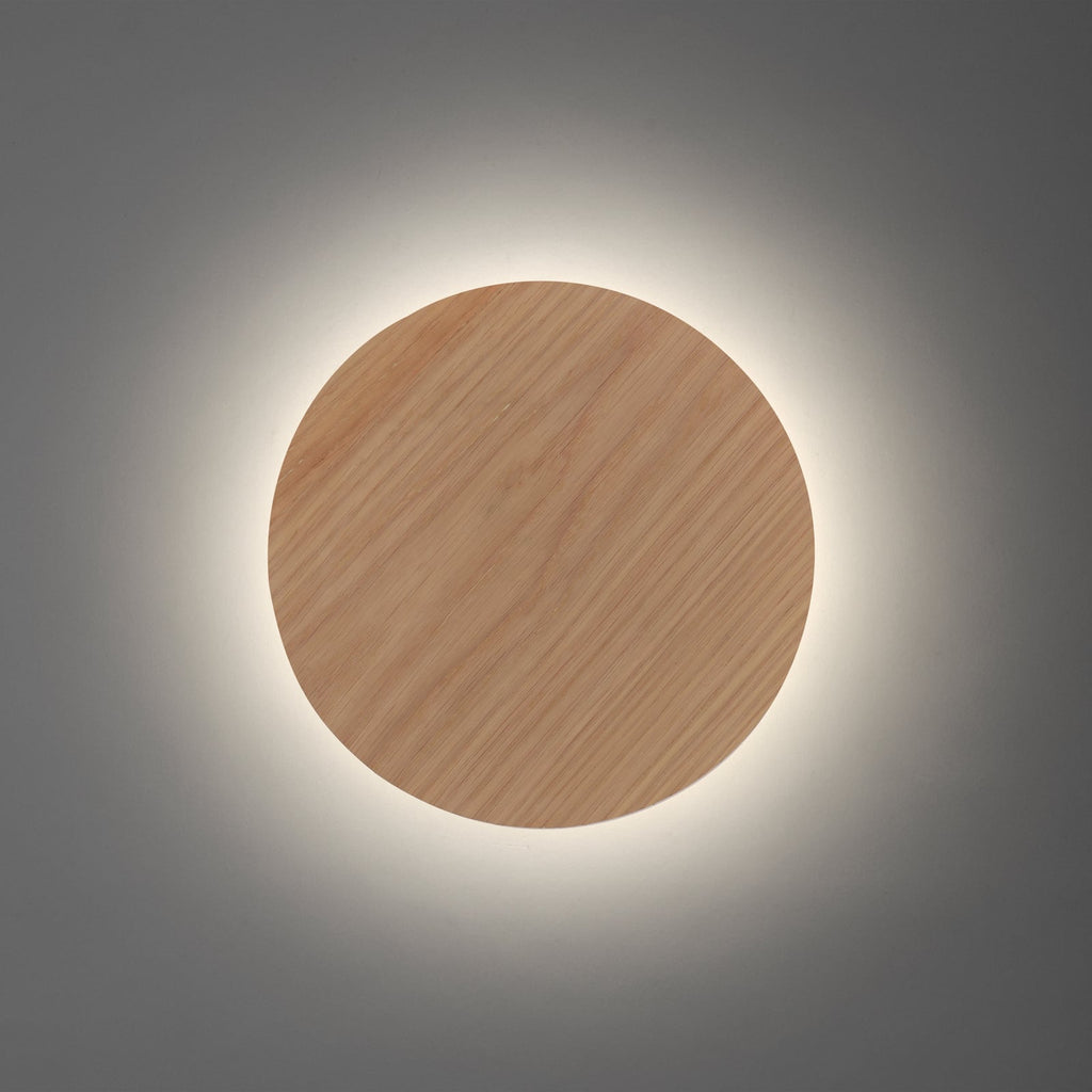 LED vegglampe Puntua oppladbar Ø25 cm treoptikk fjernkontroll