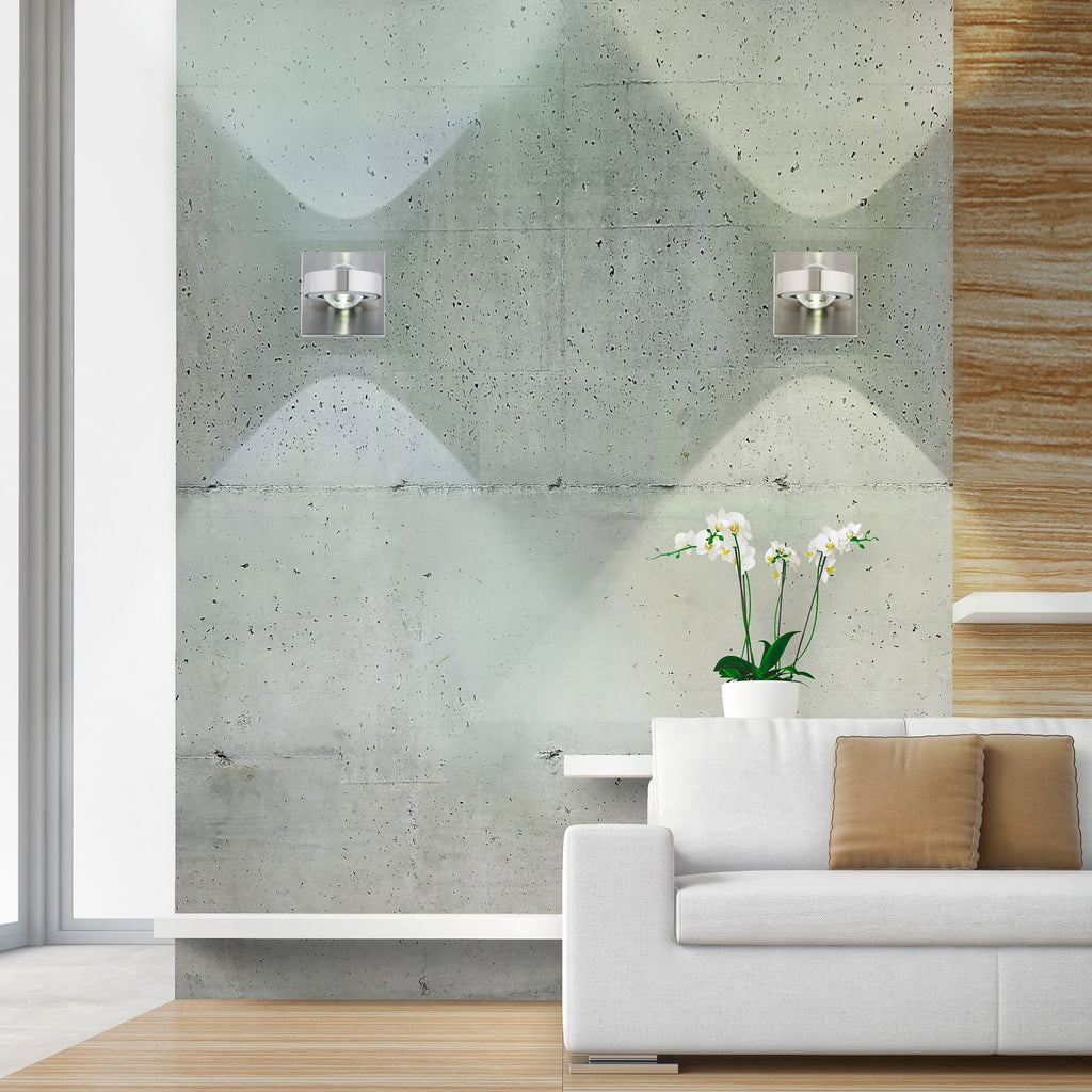LED vegglampe Q-MIA dimbar RGB ZigBee glass nærbilde av fjernkontroll