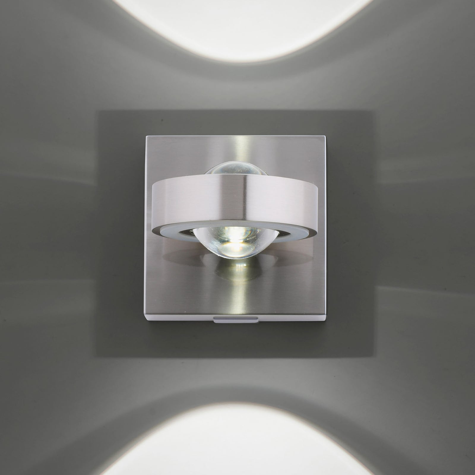 LED vegglampe Q-MIA dimbar RGB ZigBee glass stemmekontroll
