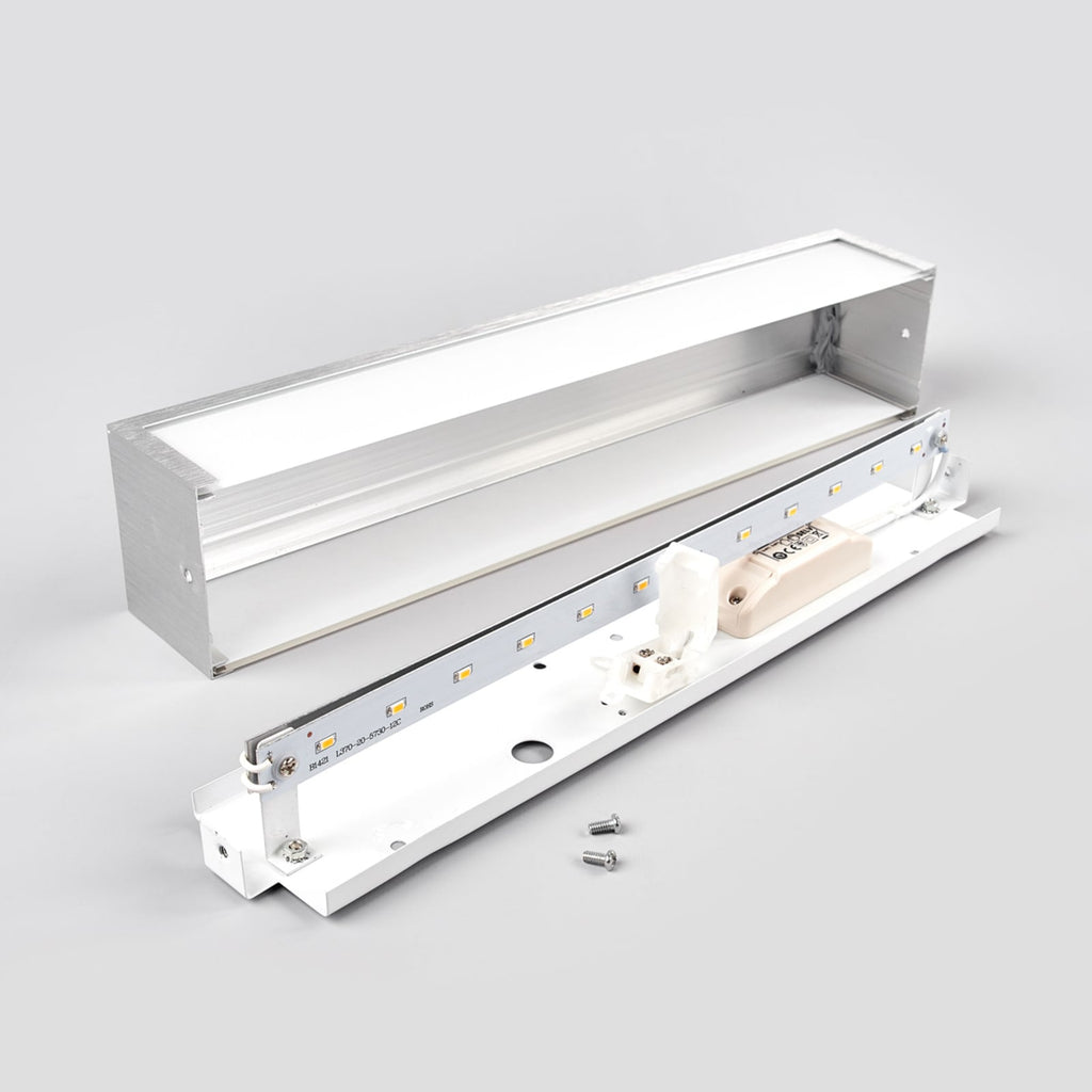 LED vegglampe Ranik børstet aluminium 40 cm med lys på