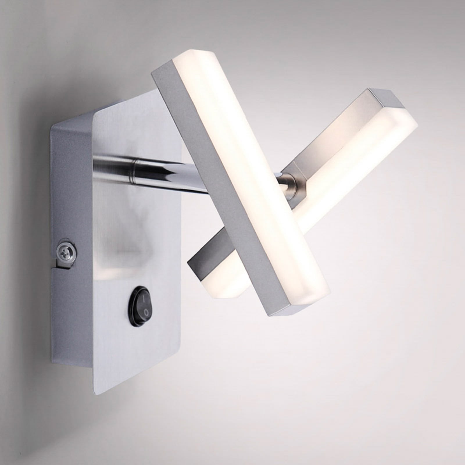 LED vegglampe Rico 2-lys stål svingbar med bryter forfra