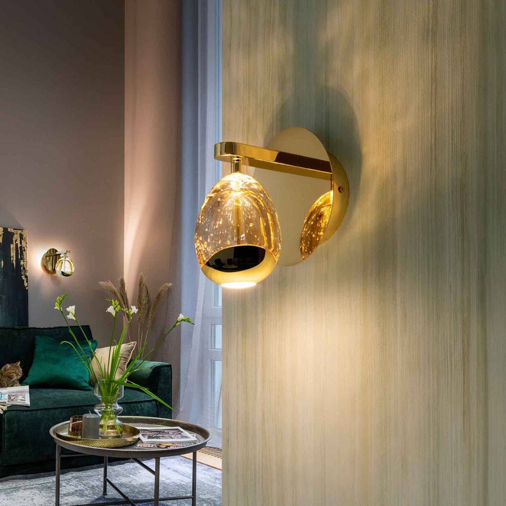 LED vegglampe Rocio dråpeformet glass gull bakside