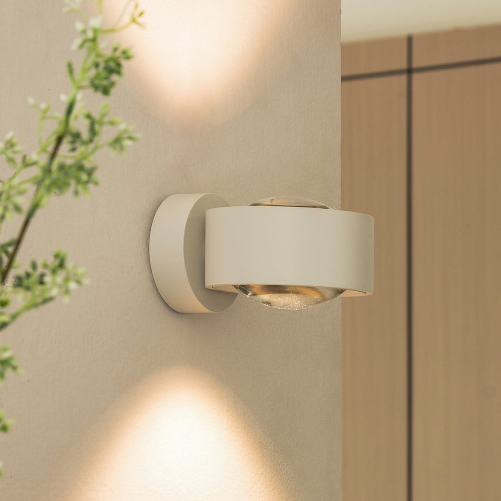 LED vegglampe Rotari opp og ned med linse hvit dimbar CRI 90 foran