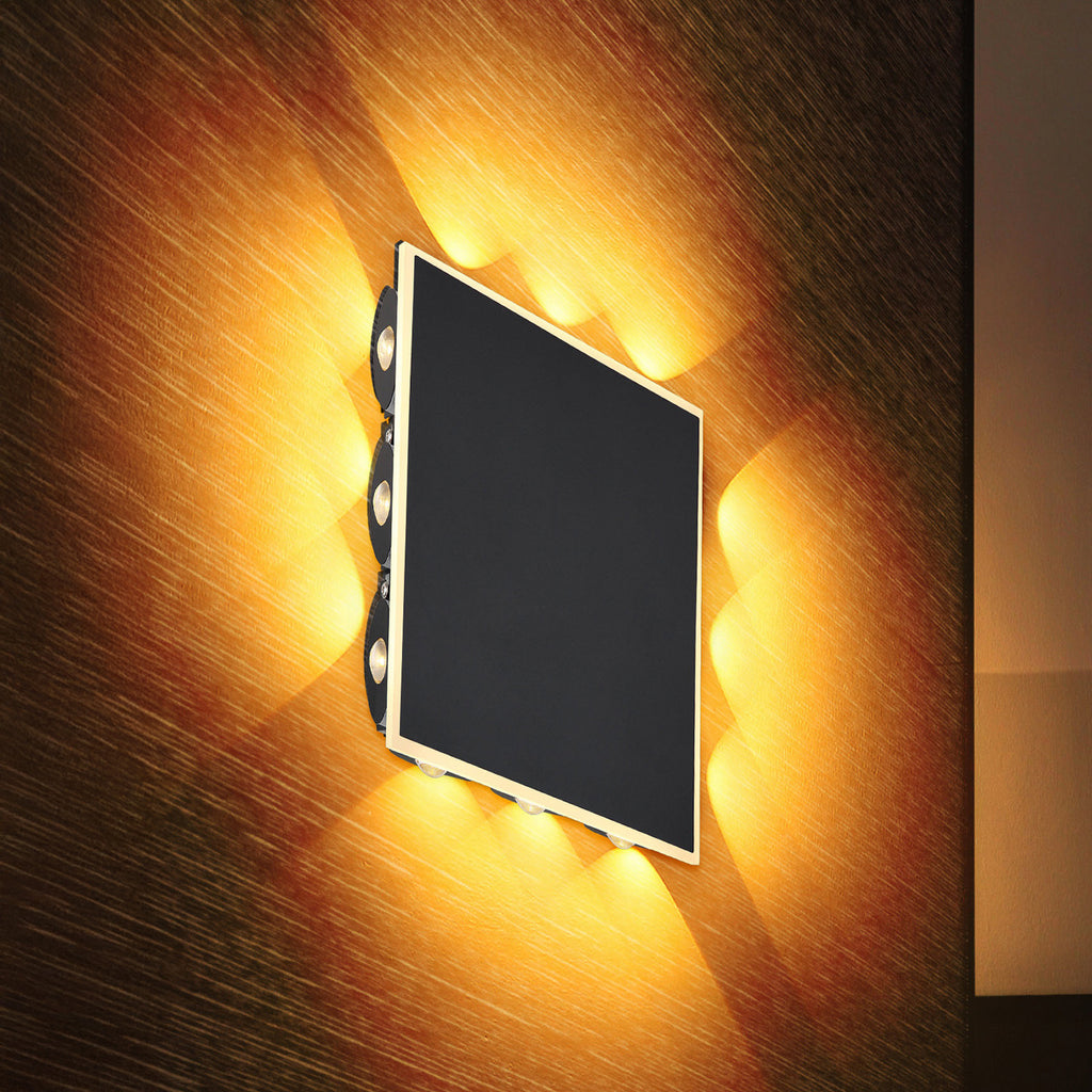 LED vegglampe Saidy svart metall forfra