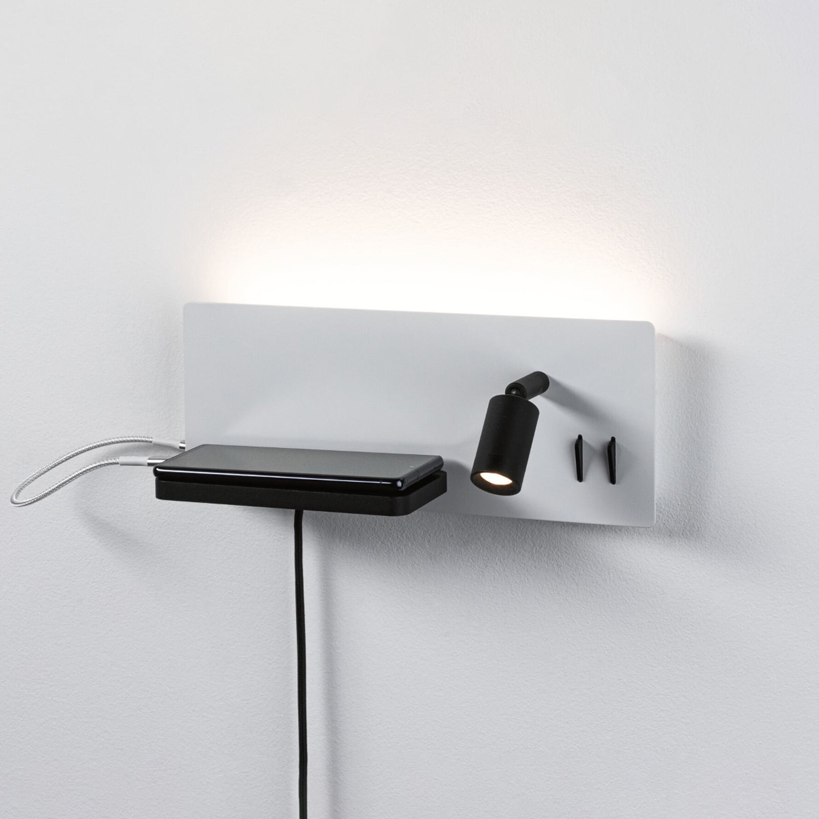 LED vegglampe Serra dimbar med USB-C og leselys hvit/svart sett forfra