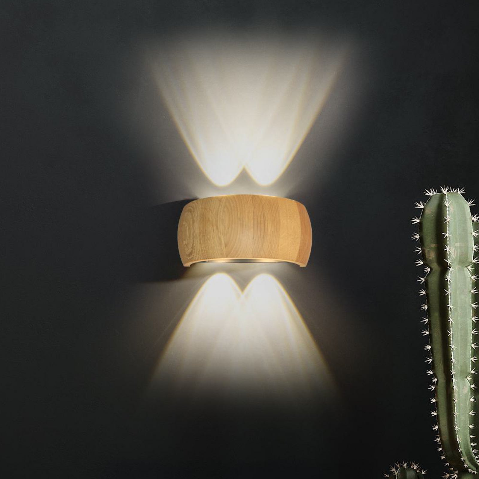 LED vegglampe Shine-Wood eik/svart 4-lys 20 cm forfra