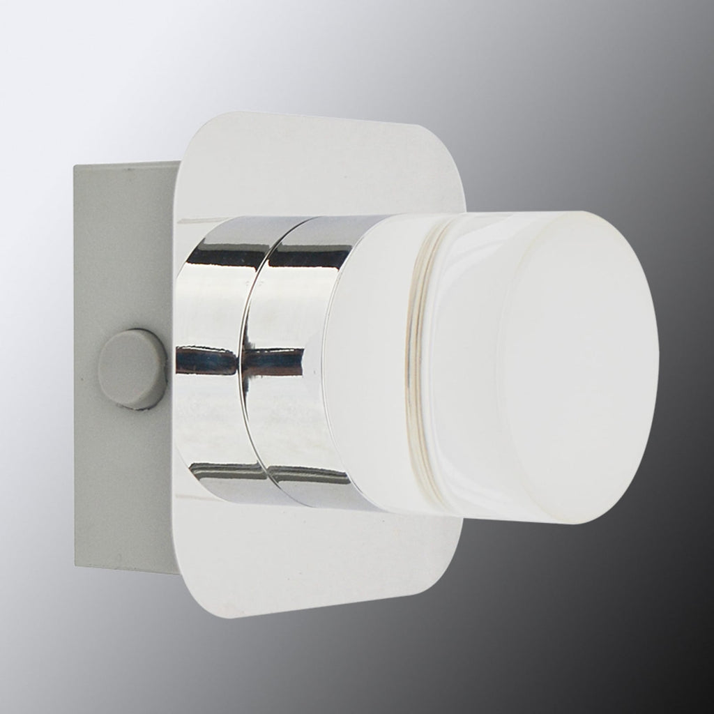 LED-vegglampe Stefanie krom/akryl med bryter detalj