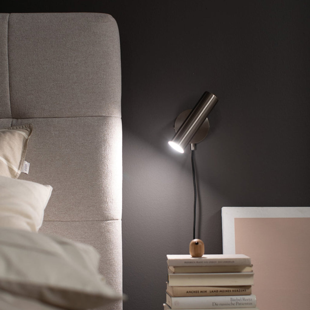 LED vegglampe Stina nikkel tekstil 3-trinns dimbar bakside