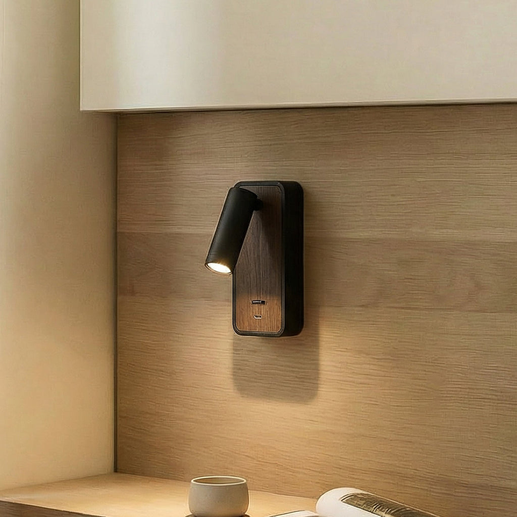 LED vegglampe Tallis svart med USB-C og bryter forfra