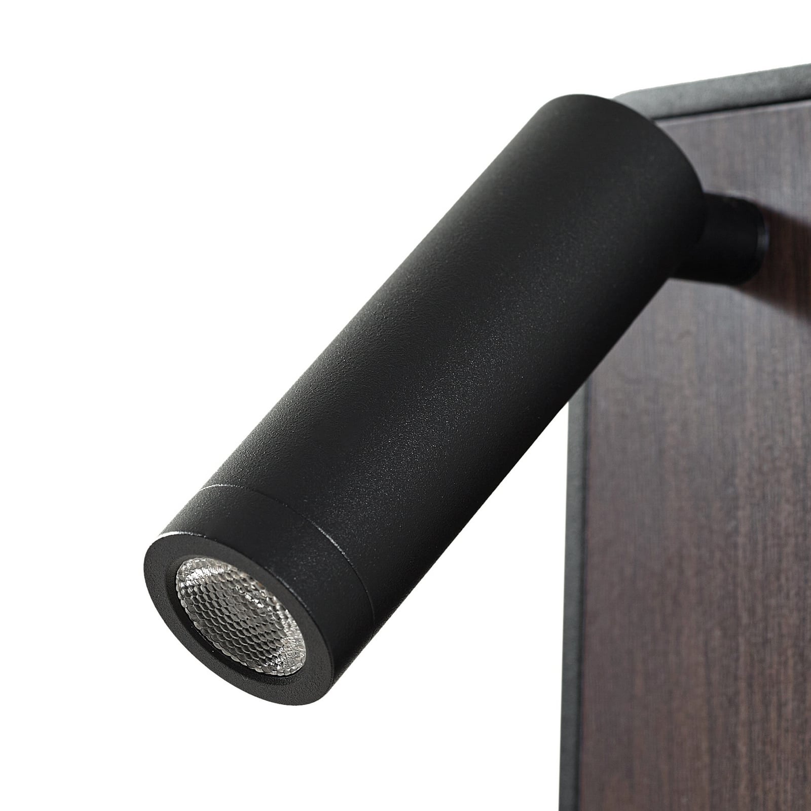Sideprofil av LED vegglampe Tallis svart med USB-C og bryter