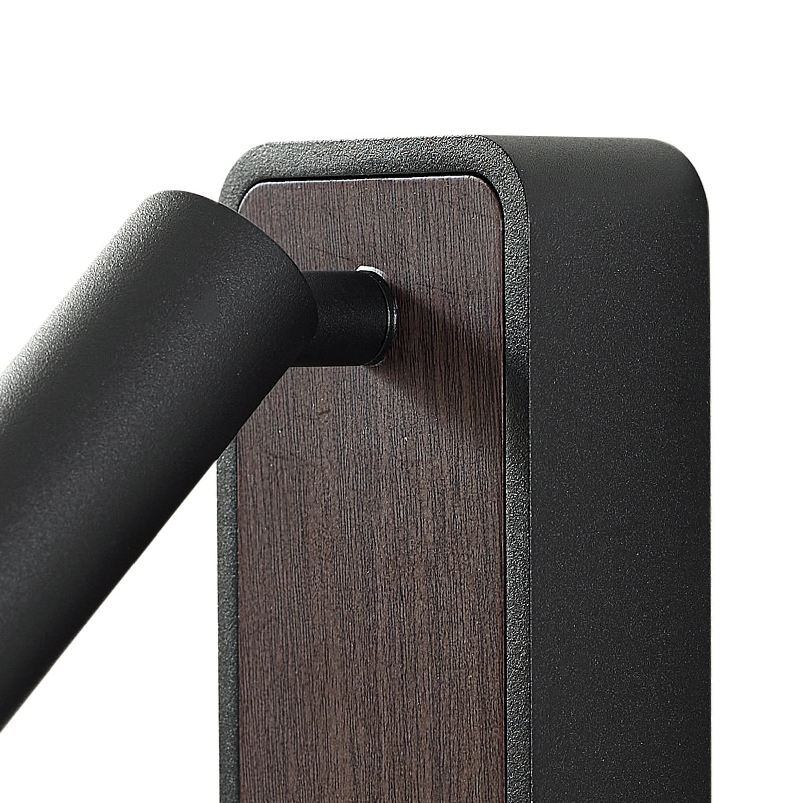LED vegglampe Tallis svart med USB-C og bryter med svingbar spot