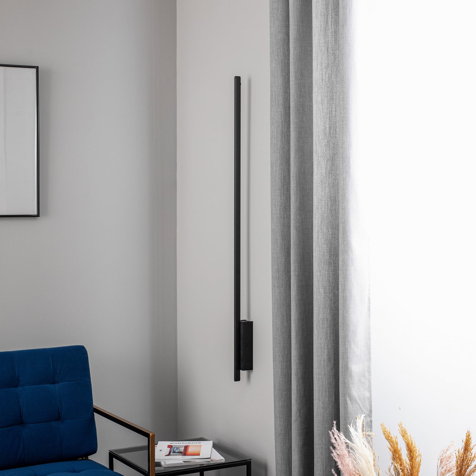 LED-vegglampe Talon svart matt 118 cm bakside