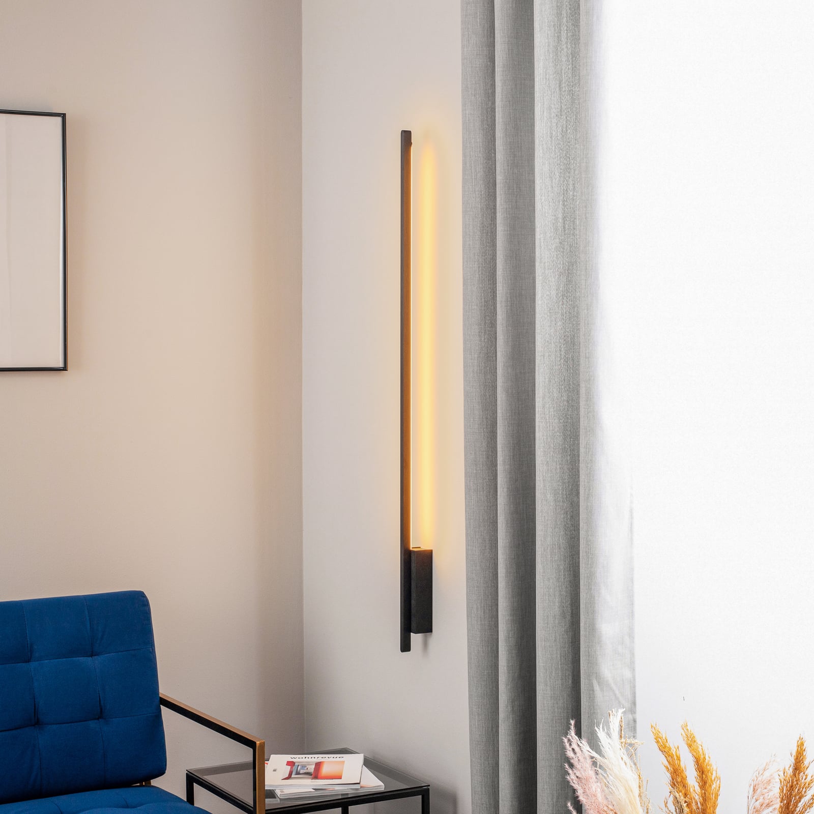 LED-vegglampe Talon svart matt 118 cm forfra