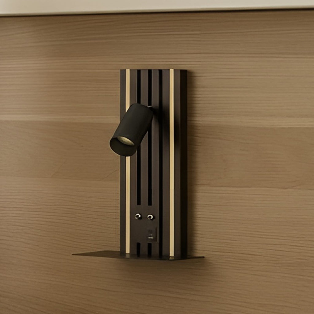 LED vegglampe Tiron eik/svart dimbar med USB 35 cm forfra