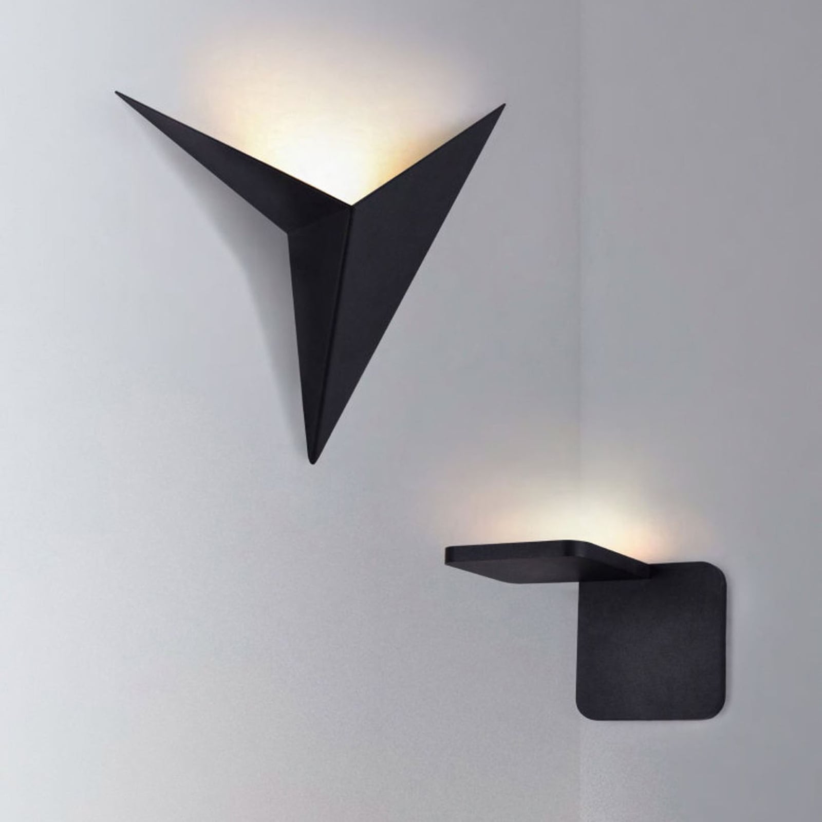 Montert LED vegglampe Trame svart metall og glass på vegg