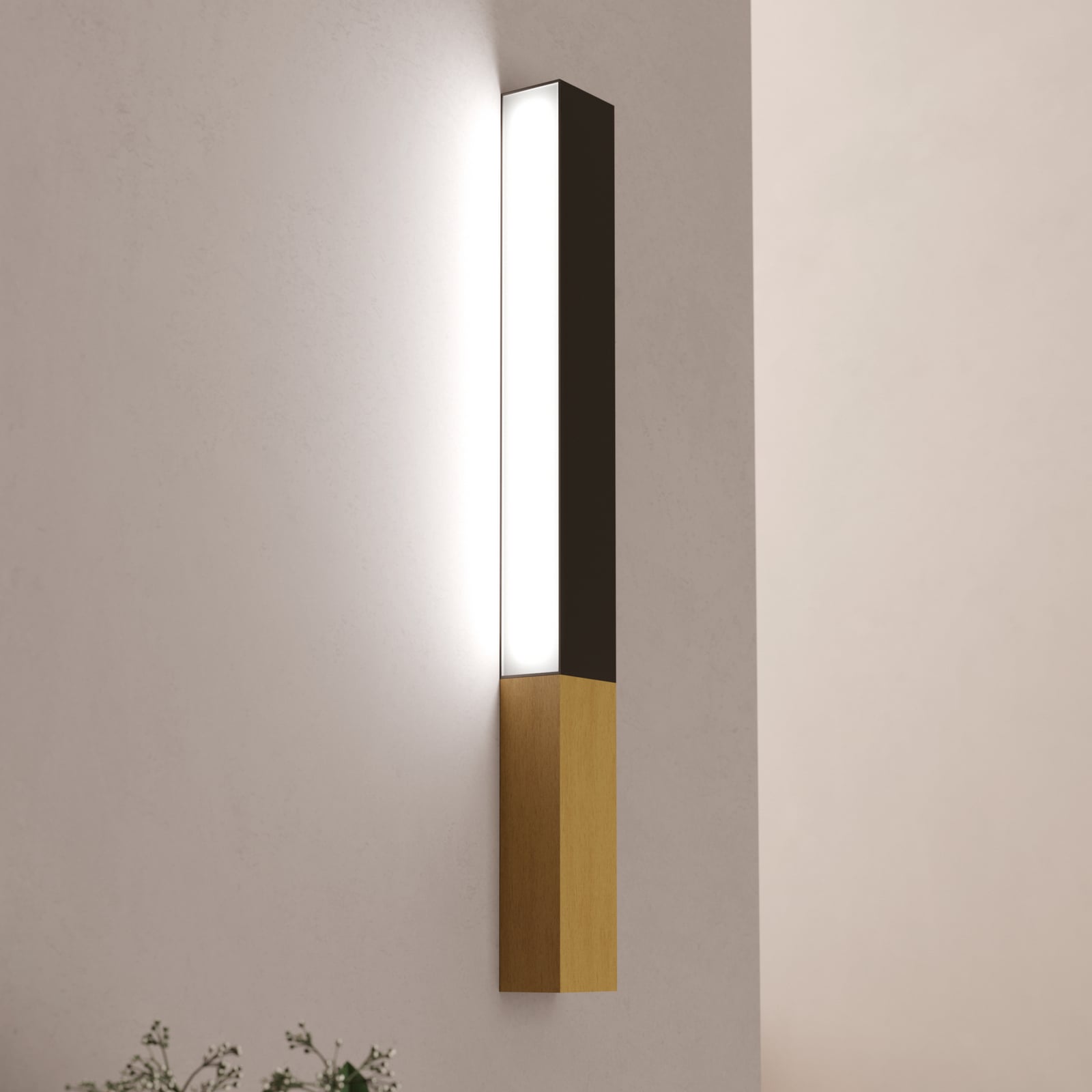 LED vegglampe Tudons svart aluminium med tredetalj 56 cm - EGLO forfra