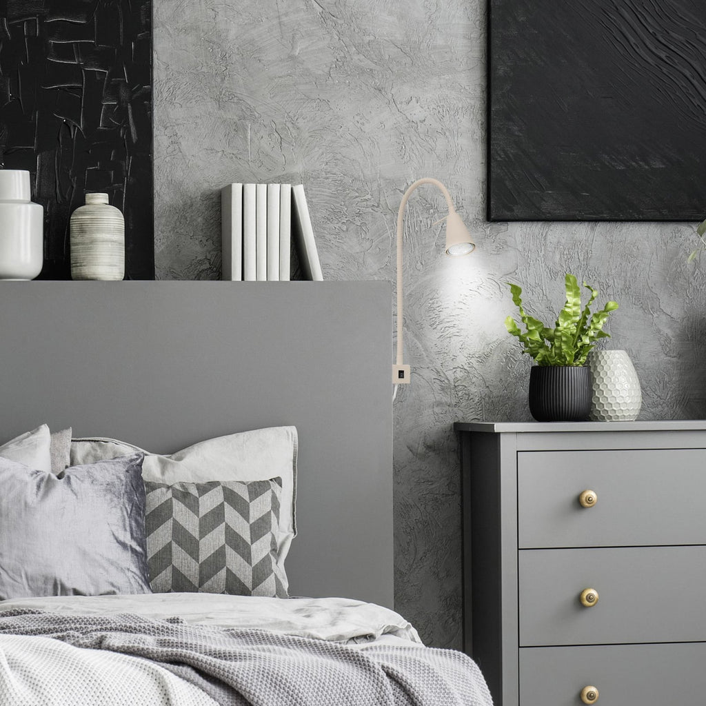 LED vegglampe Tuso med fleksarm beige metall bakside